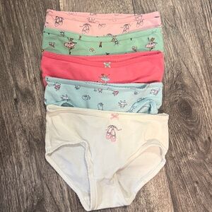 Carter’s Girl’s Panties Underwear 6/6x girls set of 5 used